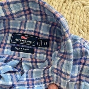 Vineyard Vines Boys shirt- size 3T- EUC perfect for fall!